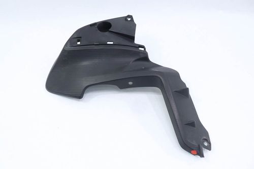Aba Interna Direita Tanque Honda Cb 650 F Cb650f 15-17