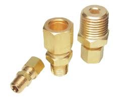CONECTOR MACHO TUBO 4 X 1/4