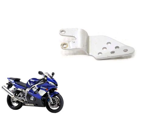 Acabamento Suporte Pedaleira Direita Yamaha R6 98-0