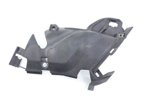 Acabamento Lateral Direita Esc Yamaha Yzf R1 2007-2008