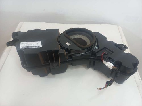 SUBWOOFER HYUNDAI SANTA 3.3 2014