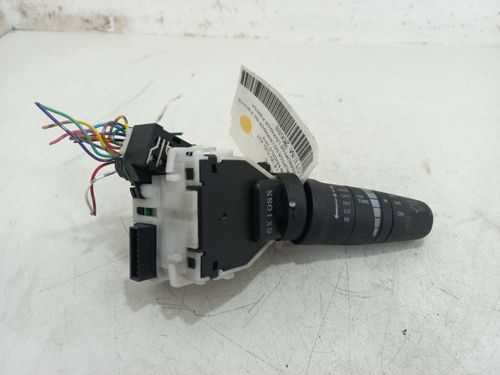 INTERRUPTOR LIMPADOR P/BRISA NISSAN LIVINA 1.8 2010