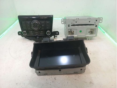 KIT MULTIMIDIA/ RADIO CHEVROLET CRUZE 1.8 2014
