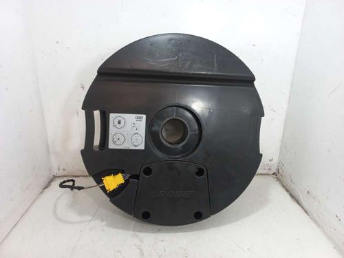 SUBWOOFER AUDI Q7 3.0 2014