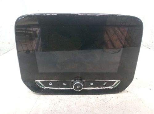 TELA CENTRAL MULTIMIDIA ONIX HATCH LTZ 2021