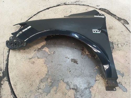 PARALAMA DIANTEIRO ESQUERDO TOYOTA COROLLA 2.0 2012