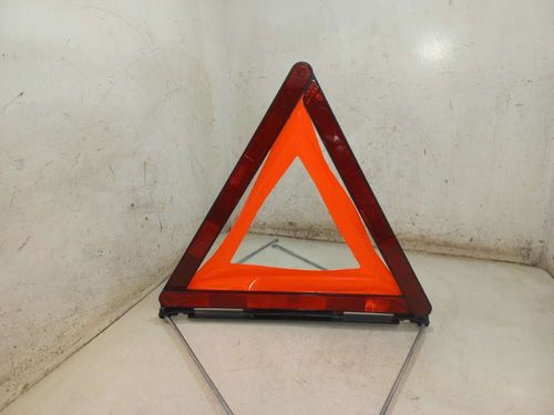 TRIANGULO DE SEGURANCA VOLKSWAGEN JETTA 2.0 2019