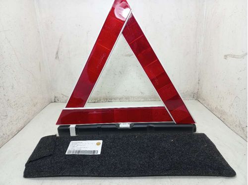 TRIANGULO DE SEGURANCA PEUGEOT 208 1.6 2018