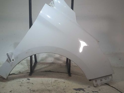 PARALAMA DIANTEIRO DIREITO FORD KA+ 1.0 2019