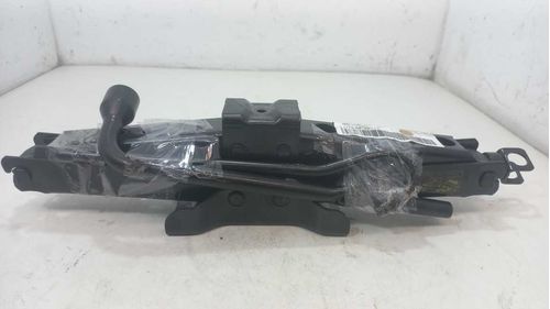 MACACO HONDA HR-V 1.8 2021