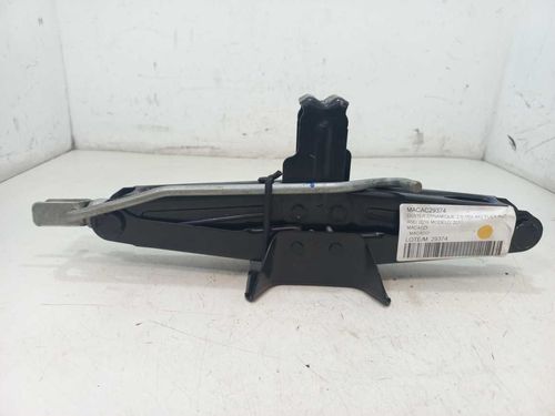 MACACO RENAULT DUSTER 2.0 2017