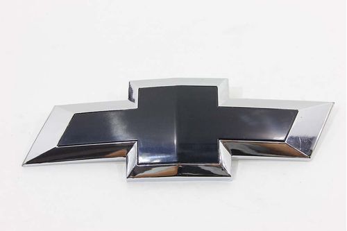 EMBLEMA GRADE S10 13/19 PRETO