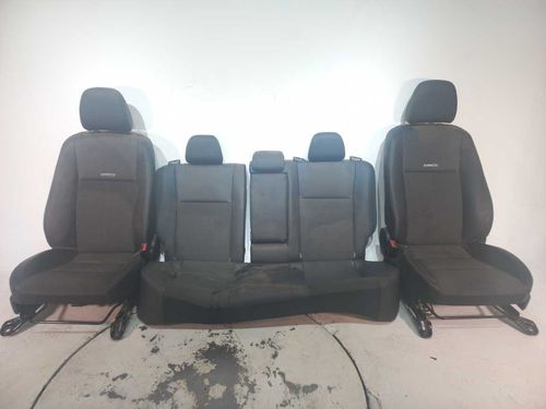 JOGO DE BANCO COURO TOYOTA YARIS 1.5 2023