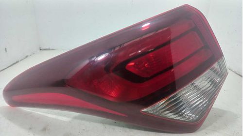 LANTERNA ESQUERDA HYUNDAI HB20X 1.6 2018