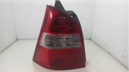 LANTERNA ESQUERDA NISSAN LIVINA 1.8 2013